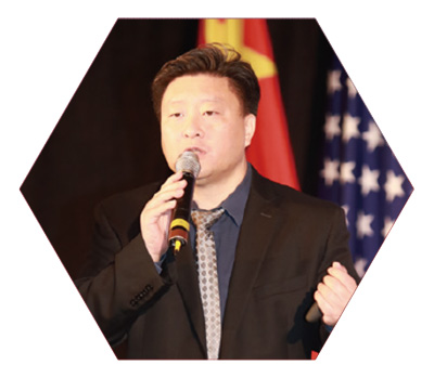 袁凌.jpg